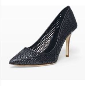 “April” woven italian leather Club Monaco pumps